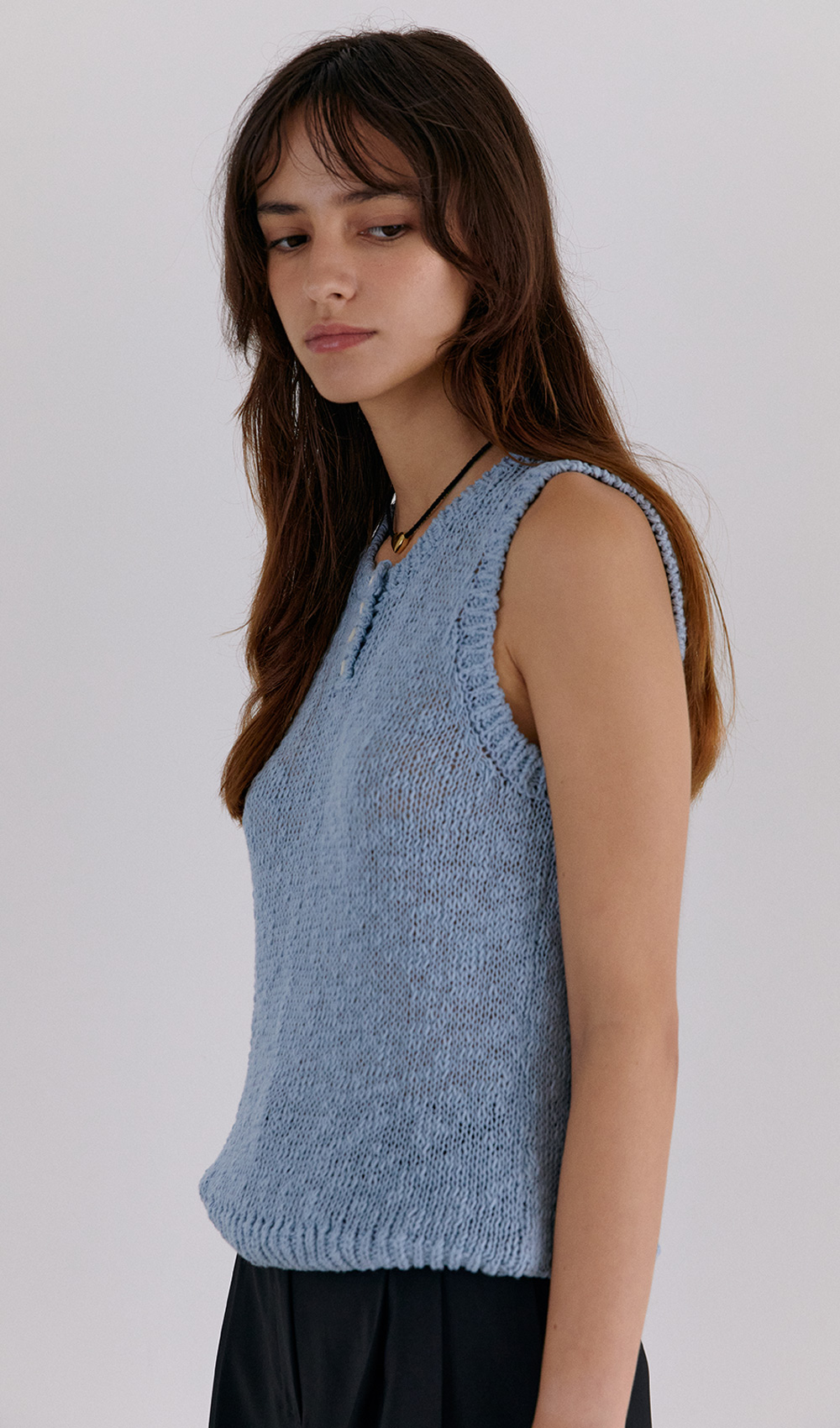 Button sleeveless knit (Sora) 자체제작브랜드,30대여성의류,